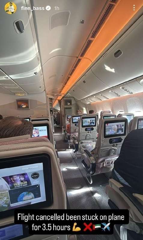  中国选手周意、孙发京抵达阿联酋参赛，该比赛目前已暂停 新闻 中国选手周意、孙发京抵达阿联酋参赛，该比赛目前已暂停 新闻