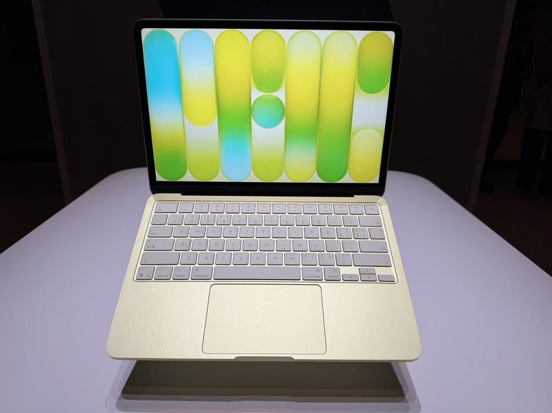 4599元起!苹果发布MacBook Neo:搭载A18 Pro芯片,回归多彩铝合金机身 新闻