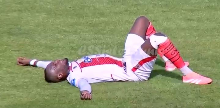  突尼斯联赛斋戒月挑战显现；下午开球后，球员集体倒地引发热议 体育新闻 突尼斯联赛斋戒月挑战显现；下午开球后，球员集体倒地引发热议 体育新闻