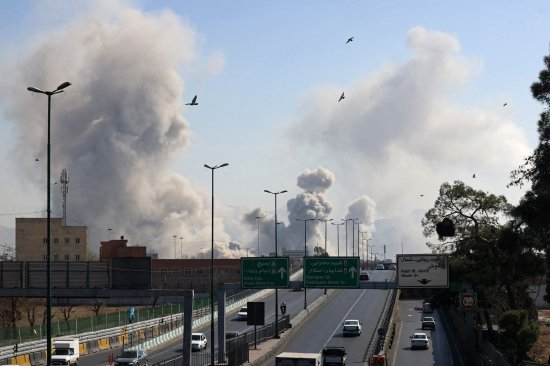  波斯湾战火蔓延；特朗普介入伊朗最高领袖继任遴选。 新闻 波斯湾战火蔓延；特朗普介入伊朗最高领袖继任遴选。 新闻 波斯湾战火蔓延；特朗普介入伊朗最高领袖继任遴选。 新闻 波斯湾战火蔓延；特朗普介入伊朗最高领袖继任遴选。 新闻