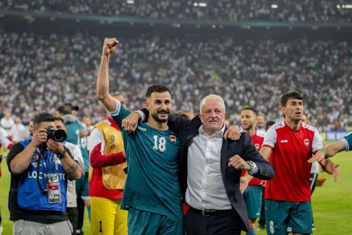  中东局势影响下，伊拉克队克服重重困难；包机出征墨西哥争夺世界杯入场券。 体育新闻 中东局势影响下，伊拉克队克服重重困难；包机出征墨西哥争夺世界杯入场券。 体育新闻