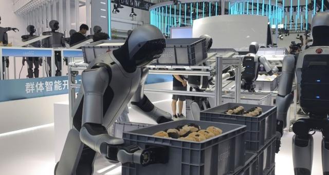 「硬核解析」优必选年薪亿元背后的技术路线图：具身智能首席科学家将如何重塑人形机器人产业格局